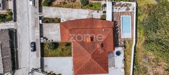 6 bedrooms House in Guimaraes, Portugal No. 15851 10