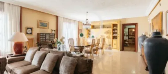 7 bedrooms House in Torrent, Spain No. 154640 8