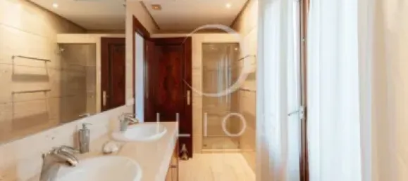 7 bedrooms House in Torrent, Spain No. 154640 29