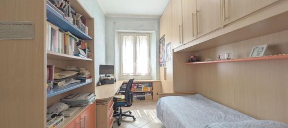 3 rooms Apartment in Ciampino, Italy No. 280004 10