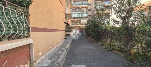3 rooms Apartment in Ciampino, Italy No. 280004 3