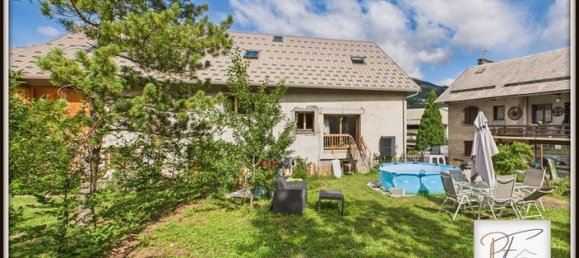 6 bedrooms House in Hautes-Alpes, France No. 304578 13