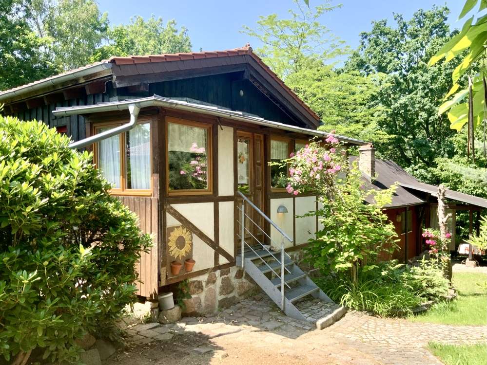 3 rooms Bungalow in Saxony, Germany No. 312259