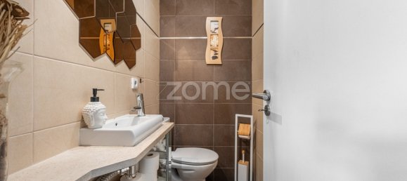 5 bedrooms House in Porto, Portugal No. 110250 10