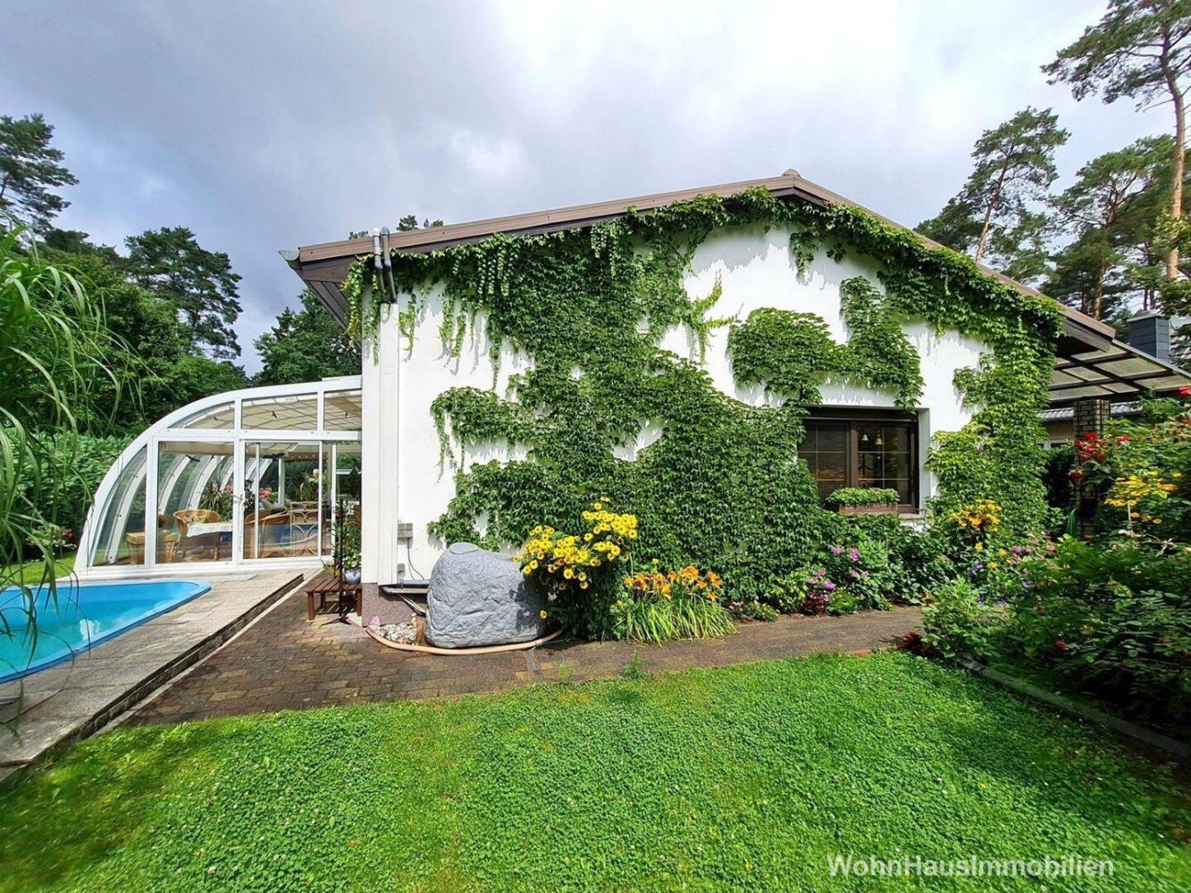 Bungalow de 2 dormitorios en Potsdam-Mittelmark, Germany No. 323168