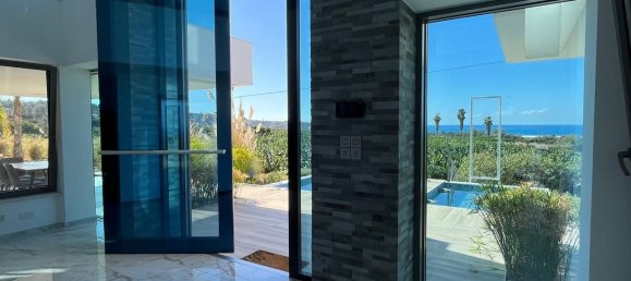 7 bedrooms Villa in Pegeia, Cyprus No. 23219 5