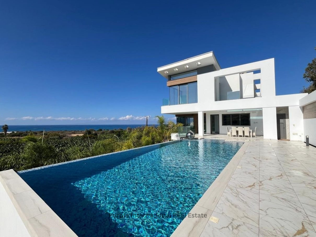 7 bedrooms Villa in Pegeia, Cyprus No. 23219