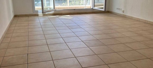 2 Schlafzimmer Wohnung in Marseille, France, Nr. 331234 3