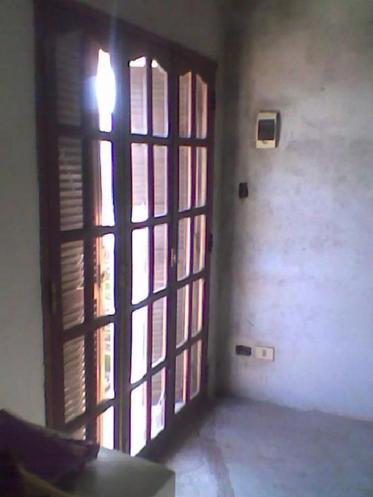 4 bedrooms House in Florencio Varela, Argentina No. 3327