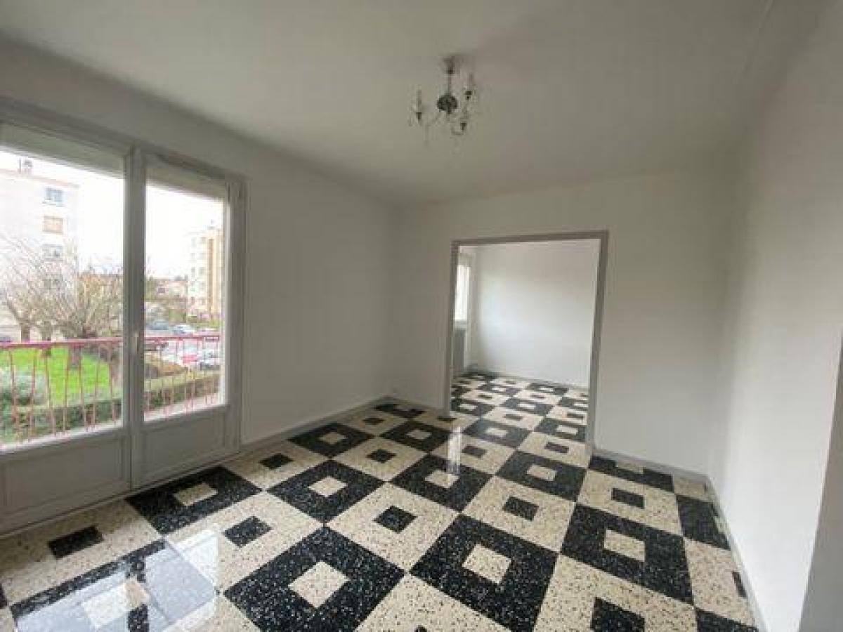 شقة 2 غرف نوم  في Ales, France رقم 35487