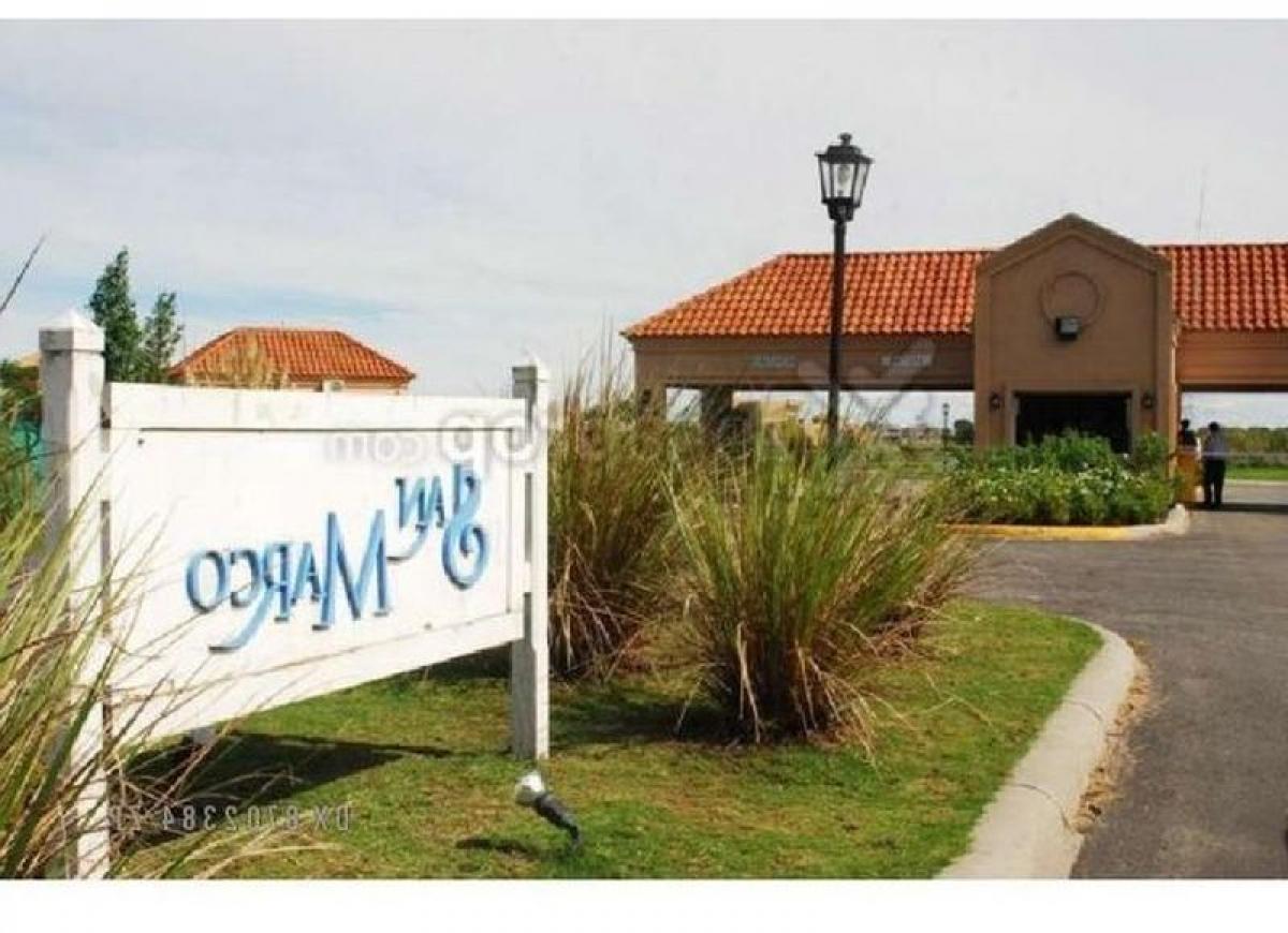  Land in Tigre, Argentina No. 113593