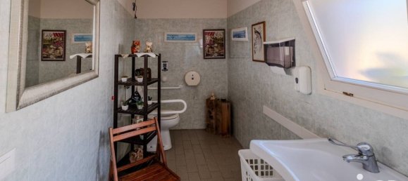 4-Zimmer Gewerbliche Immobilie in Bassano Bresciano, Italy, Nr. 360242 27