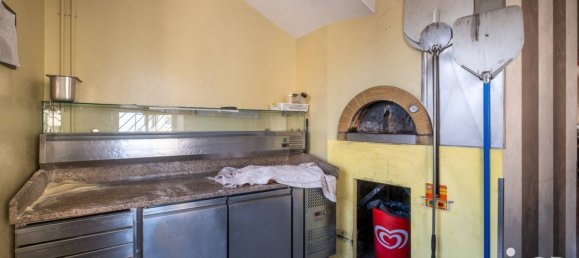 4-Zimmer Gewerbliche Immobilie in Bassano Bresciano, Italy, Nr. 360242 6