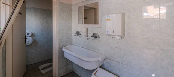 4-Zimmer Gewerbliche Immobilie in Bassano Bresciano, Italy, Nr. 360242 26