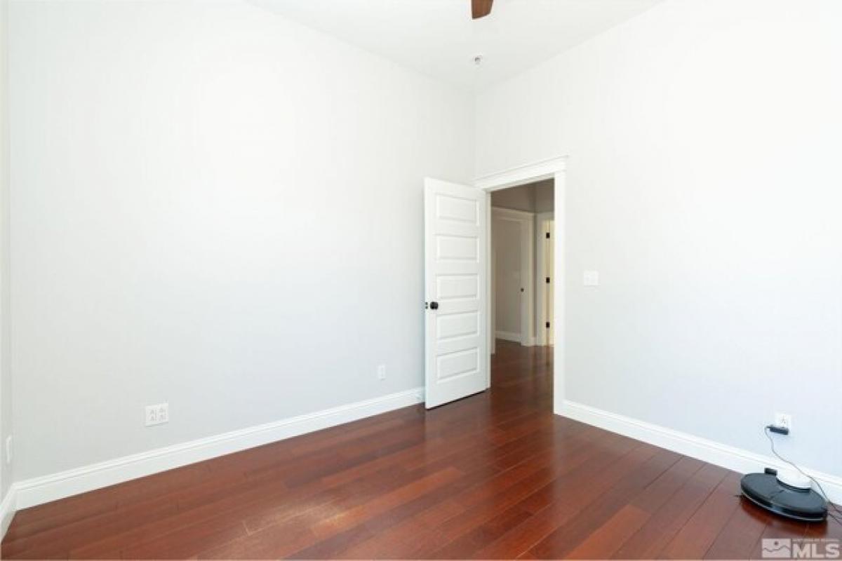 4 bedrooms House in Gardnerville, USA No. 432233