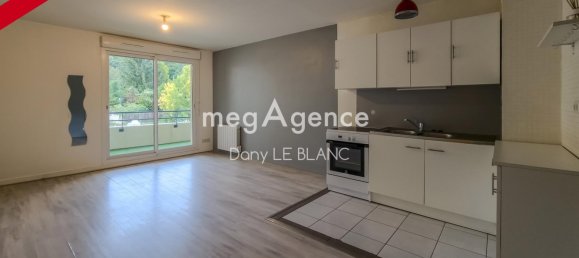 1 bedroom Apartment in Leves, France No. 242928 2