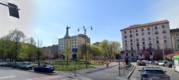 3 rooms Apartment in Milan, Italy No. 243155 8