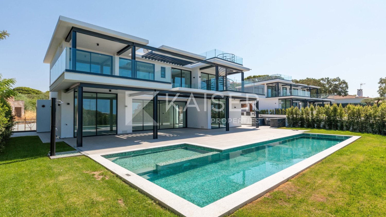 4 bedrooms Villa in Albufeira, Portugal No. 237511