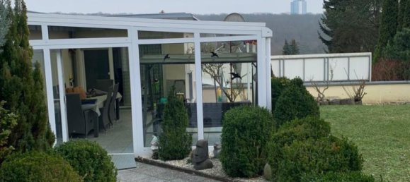 Бунгало с 4 спальнями в Швайнфурт, Германия № 320605 9