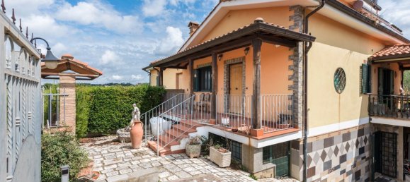 4 chambres Villa à Ciampino, Italy No. 359828 2