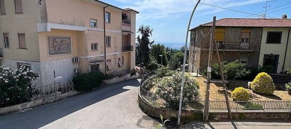 6 rooms Apartment in Viterbo, Italy No. 308920 26