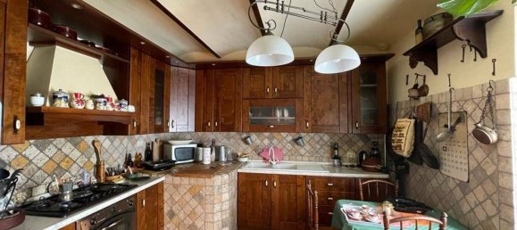 6 rooms Apartment in Viterbo, Italy No. 308920 21