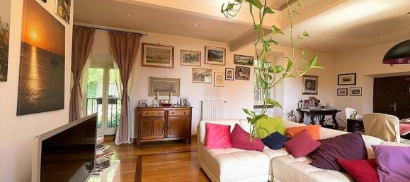 6 rooms Apartment in Viterbo, Italy No. 308920 5