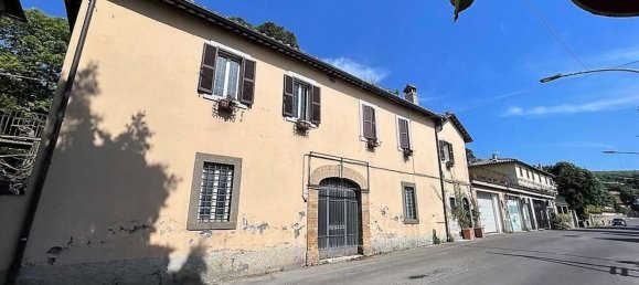 6 rooms Apartment in Viterbo, Italy No. 308920 43