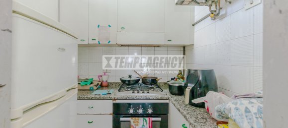 2 Schlafzimmer Wohnung in Cormano, Italy, Nr. 361504 12