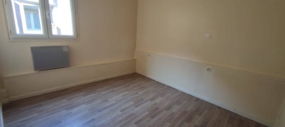 1 bedroom Apartment in Donnemarie-Dontilly, France No. 174525 3