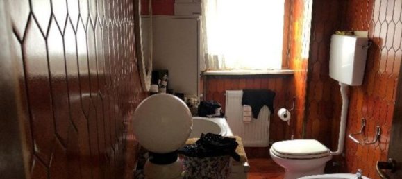 7-salle Appartement à Treviglio, Italy No. 185042 19