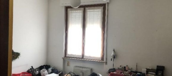 7-salle Appartement à Treviglio, Italy No. 185042 16