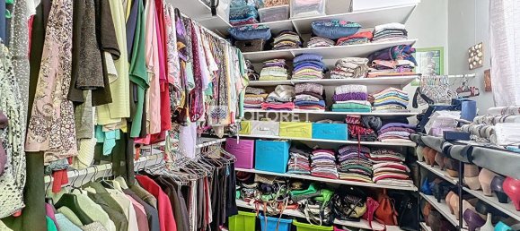 3 bedrooms House in Saint-Cyr-l'Ecole, France No. 164093 10