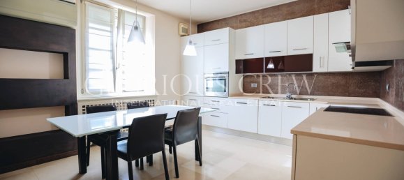 Apartamento de 3 dormitorios en Brescia, Italy No. 266200 6