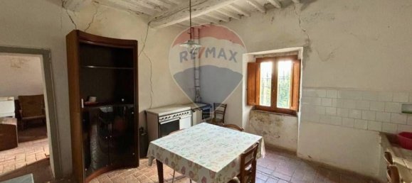 10 rooms House in Roccastrada, Italy No. 132669 5