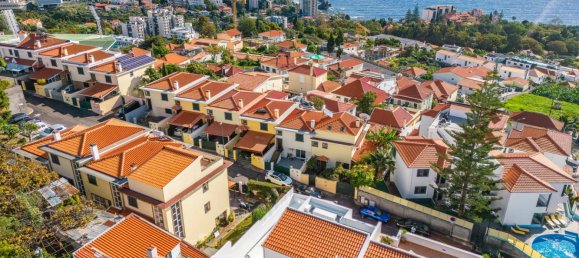 Villa de 3 dormitorios en Funchal, Portugal No. 184311 15