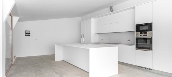 Villa de 3 dormitorios en Funchal, Portugal No. 184311 30