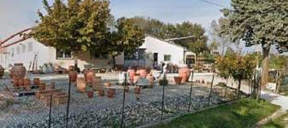 884m² Commercial property in Terre Roveresche, Italy No. 308108 12