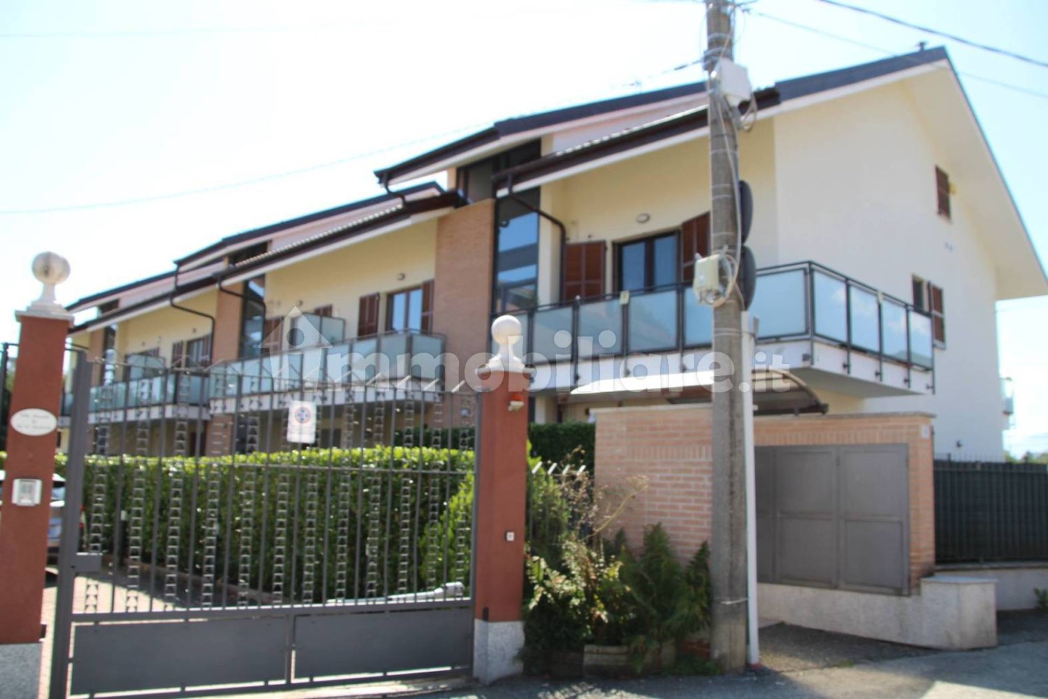 3 bedrooms Apartment in San Gillio, Italy No. 379921