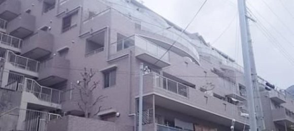 Apartamento de 3 dormitorios en Hyogo, Japan No. 5496 2