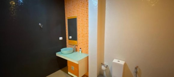 4 bedrooms Apartment in Nasimi, Azerbaijan No. 2085 19