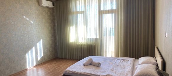 4 bedrooms Apartment in Nasimi, Azerbaijan No. 2085 4