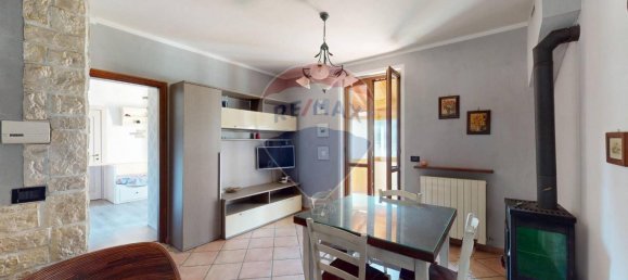 6-salle Appartement à Masone, Italy No. 41975 13
