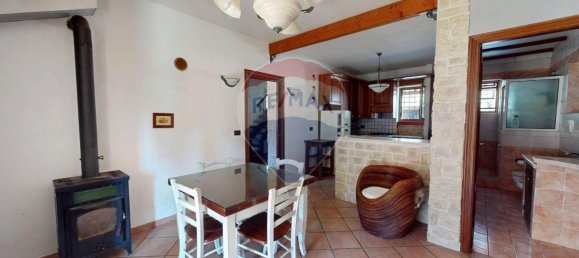 6-salle Appartement à Masone, Italy No. 41975 8