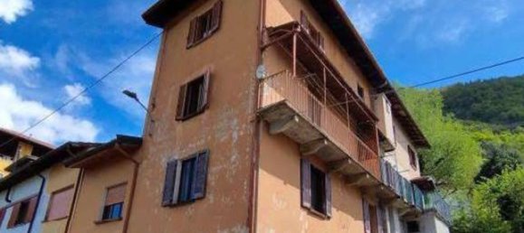 3غرفة شقة في Valganna, Italy رقم 185520 19