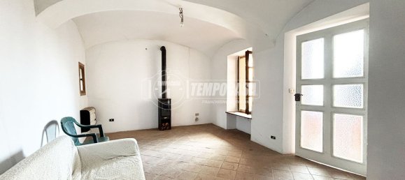 4 bedrooms House in Borgomasino, Italy No. 379758 7