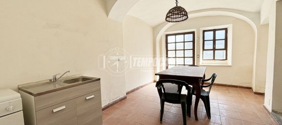 4 bedrooms House in Borgomasino, Italy No. 379758 3