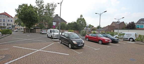 Отель, гостиница с 81 комнатой в Dormagen, Германия № 86681 10