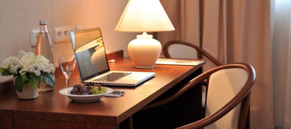 Отель, гостиница с 81 комнатой в Dormagen, Германия № 86681 3