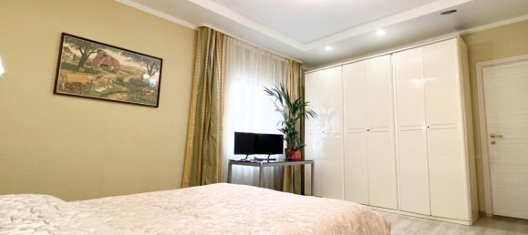 Дом с 7 комнатами в Сан Миниато, Италия № 151906 9